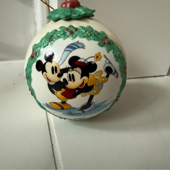 Disney Other - ON ICE Tree Ornament 3.5" tall by Walt Disney Classic Collection 1999 NEW IN BOX